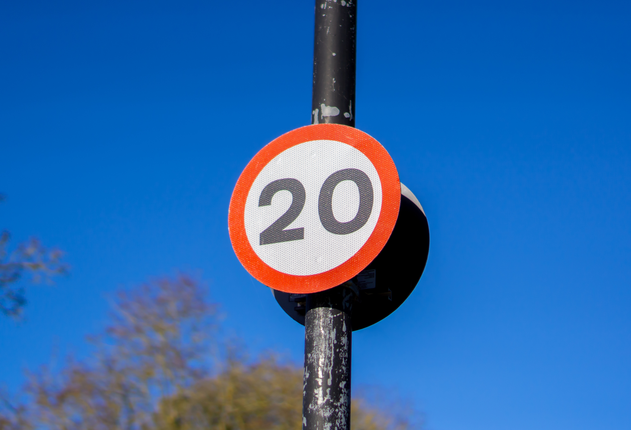 20mph road sign