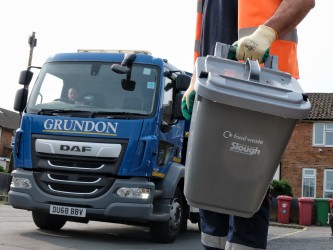 Image of food waste being collected from the kerb in Slough