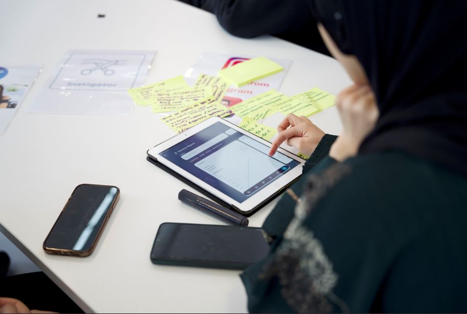 Langley pupils at business workshop